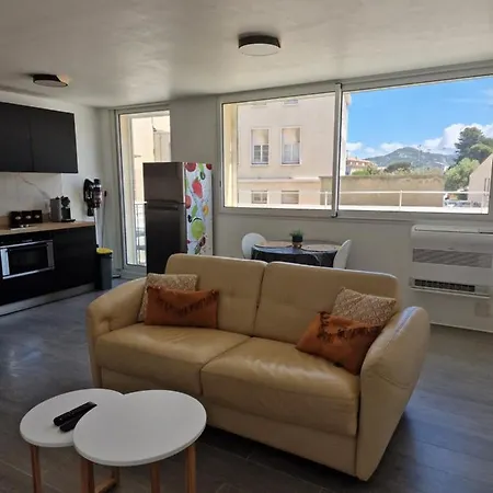 아파트 Les Allees