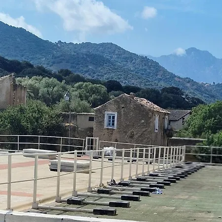 Les Allees 公寓 LʼÎle-Rousse